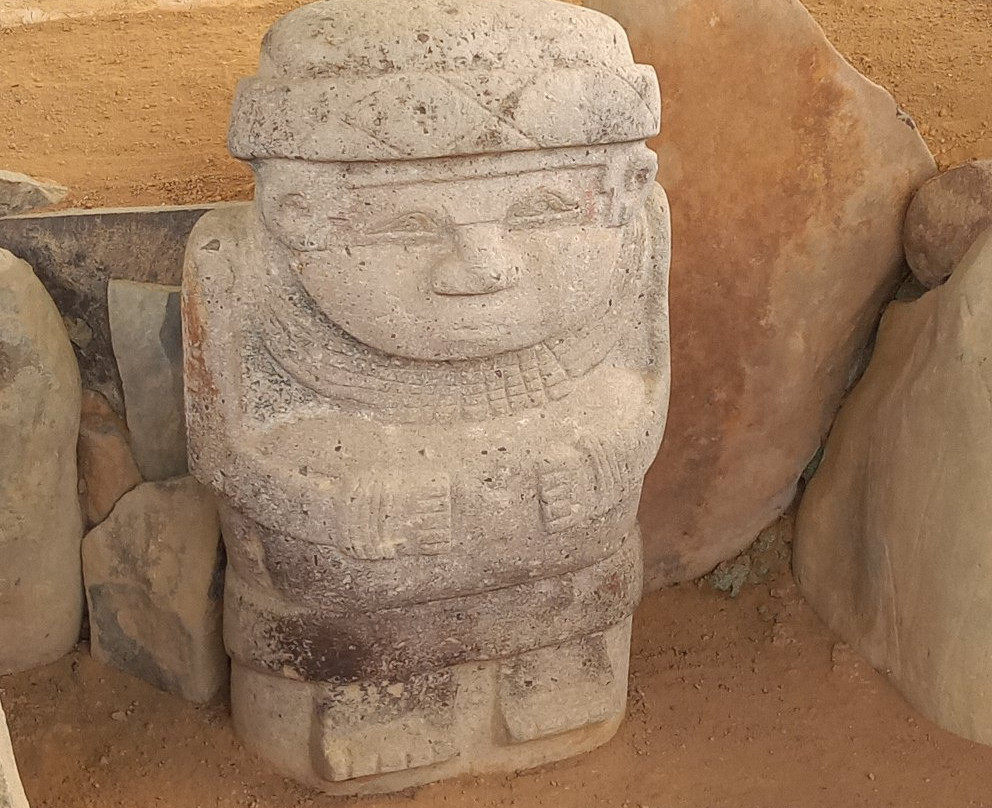 Alto de Las Piedras Archaeological Park-Isnos必去景点