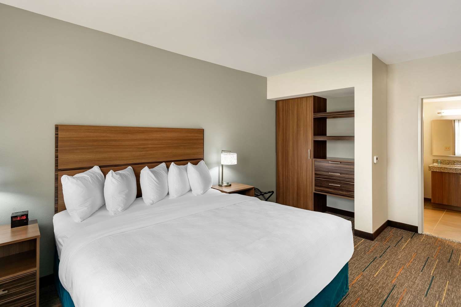 达拉斯南兰开斯特美茵斯坦套房酒店-官方