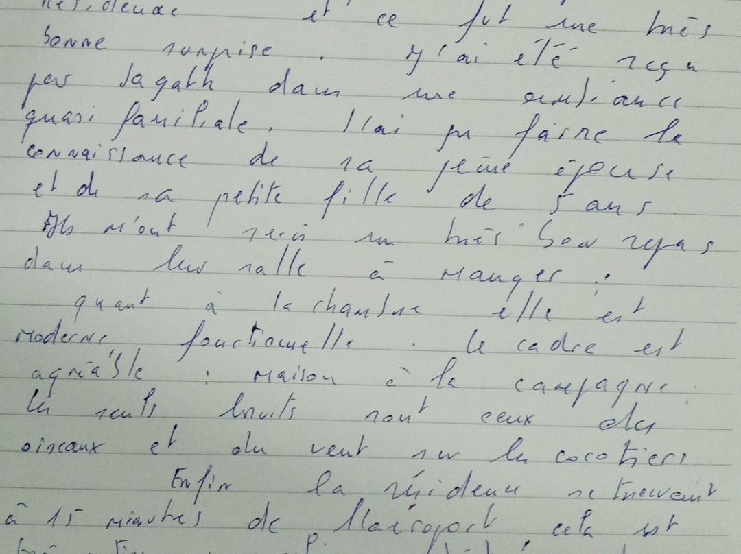 Queens Airport Residence主图