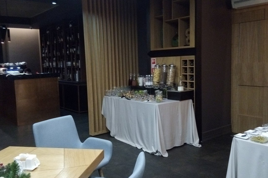 Hotel Harten Business & International主图