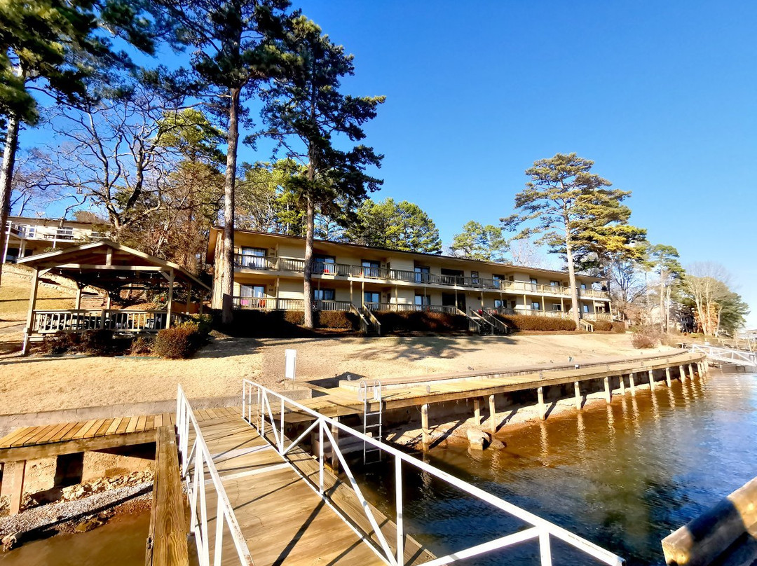 Long Island Lake Resort主图