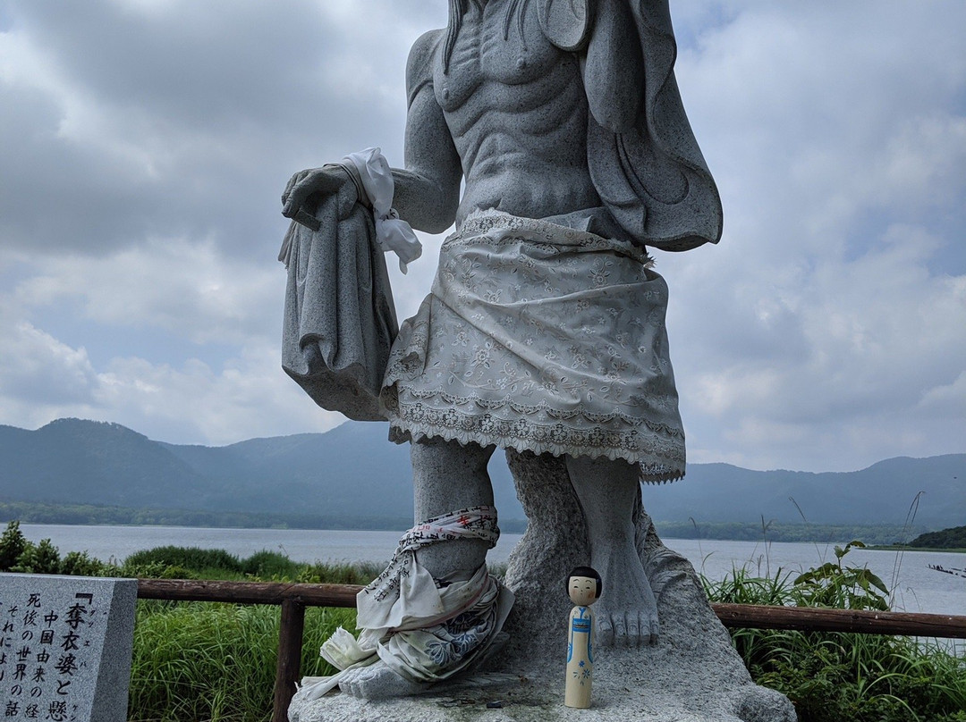 Datsueba and Keneo Statues-陆奥市必去景点