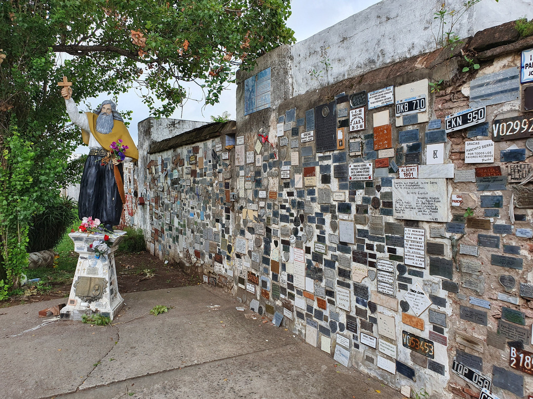 Estatua Pancho Sierra,景点图片
