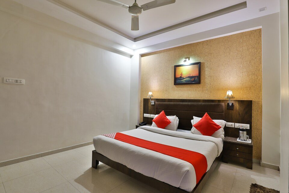 OYO 3165 Hotel Radhe主图