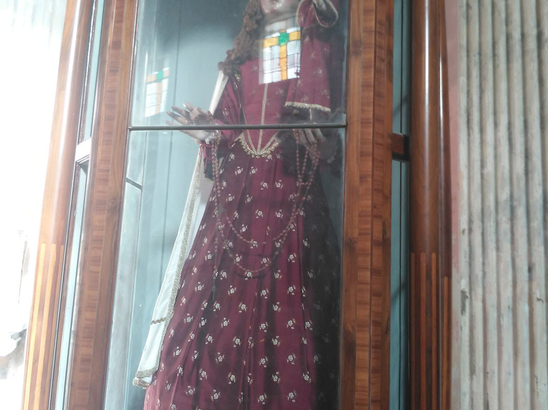 Santuario S. Anna-Lettere必去景点