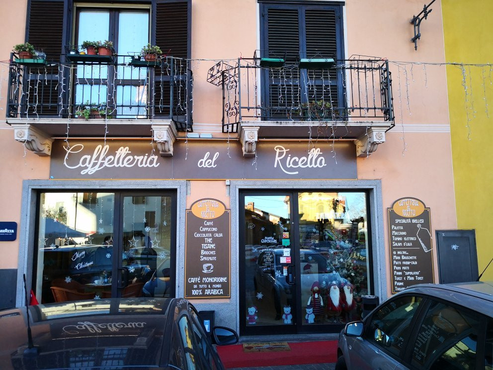 Candelo餐馆和美食-Bar Caffetteria del Ricetto