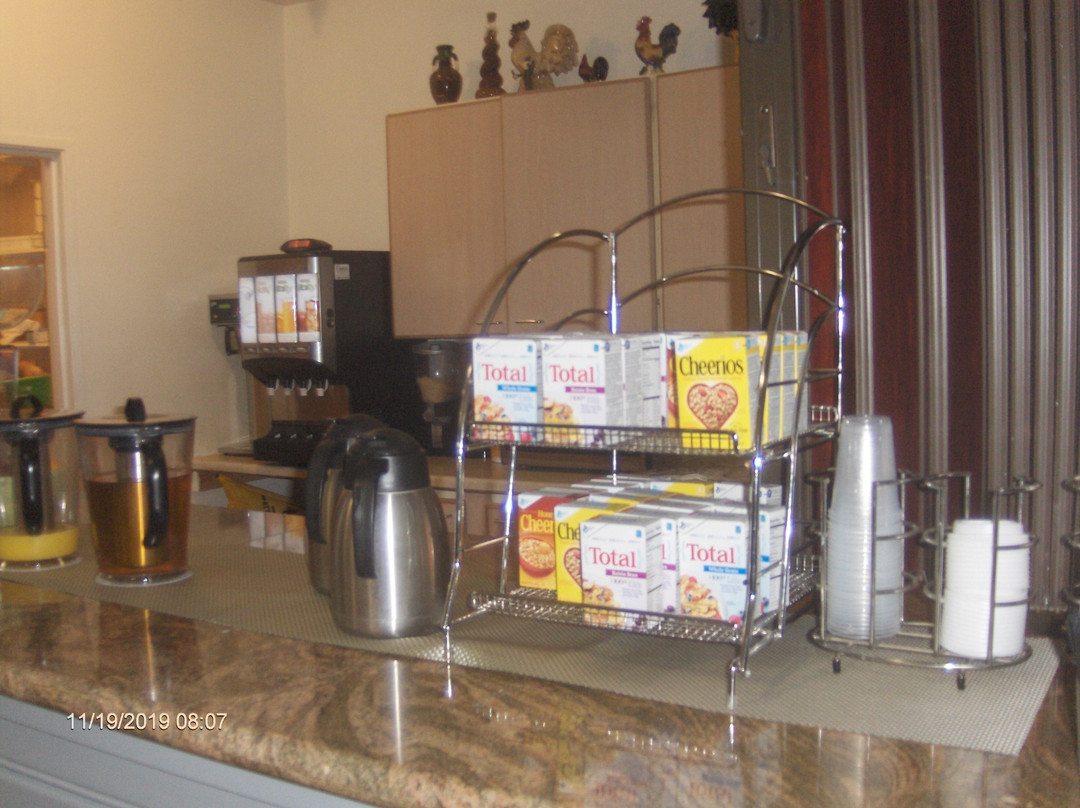 盖洛普品质旅馆&套房酒店主图