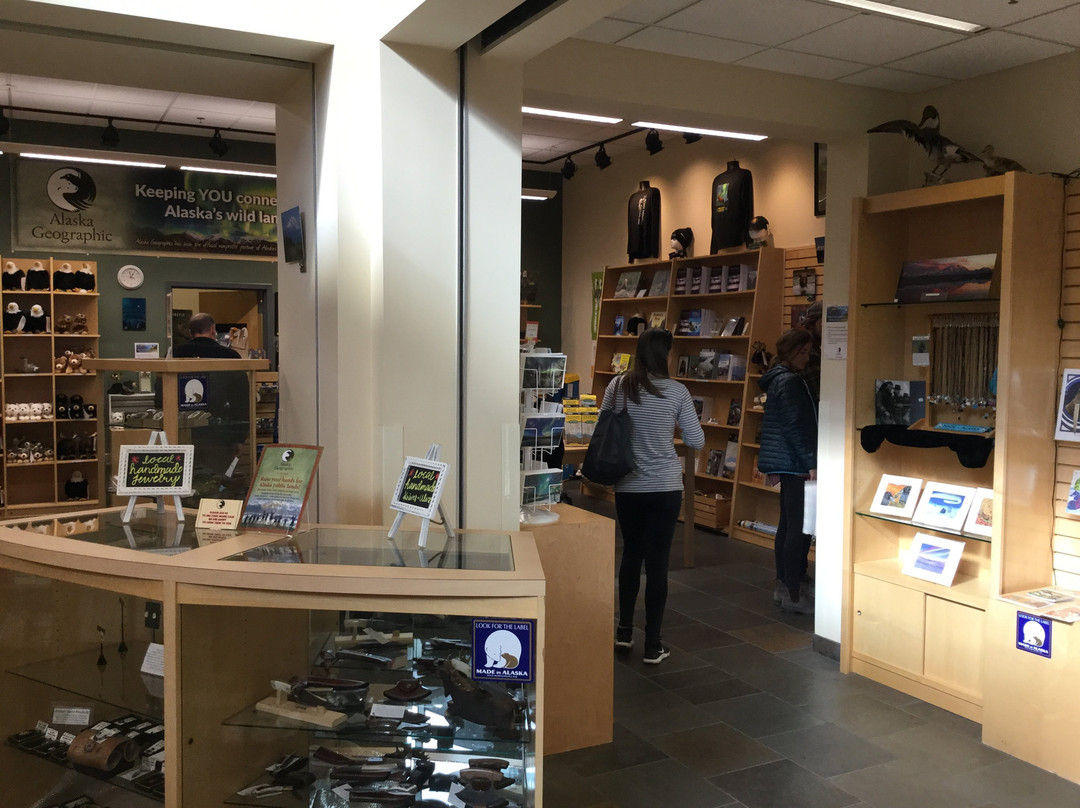 The Fairbanks Alaska Public Lands Information Center-费尔班克斯必去景点