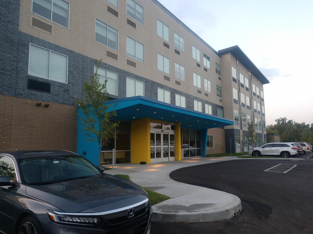 Holiday Inn Express & Suites Florence - Cincinnati Airport By IHG主图