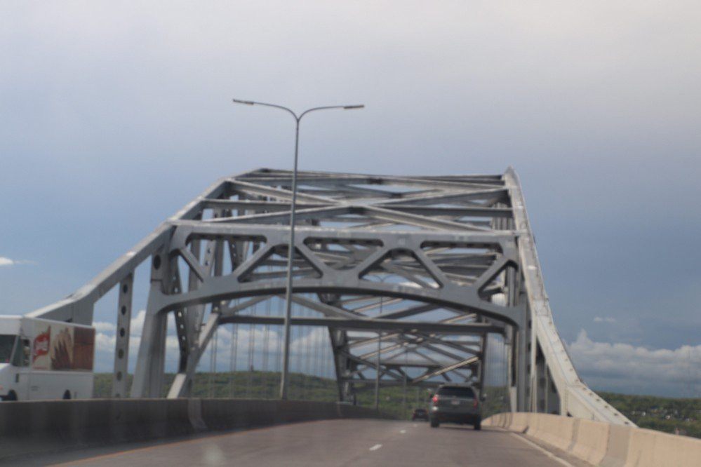 John A. Blatnik Bridge景点图片