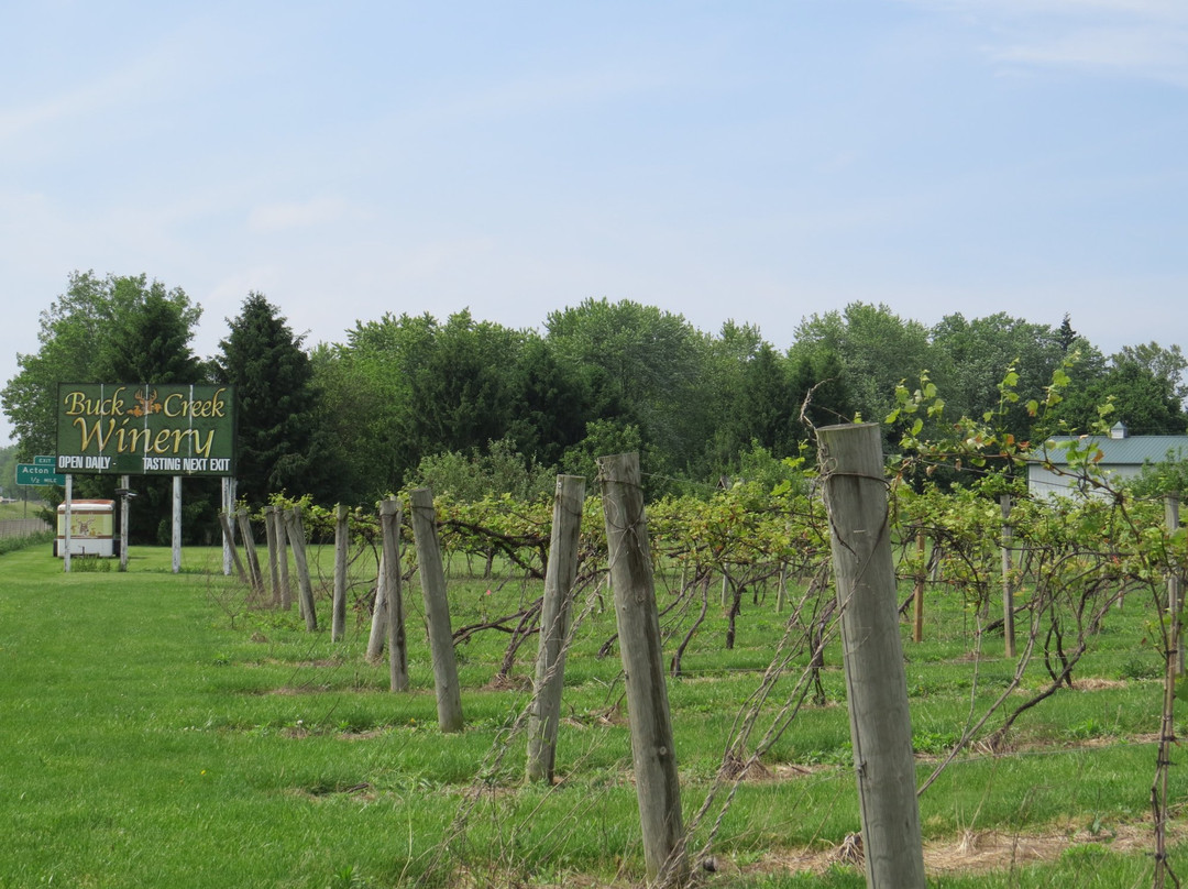 Finly旅游景点-Buck Creek Winery