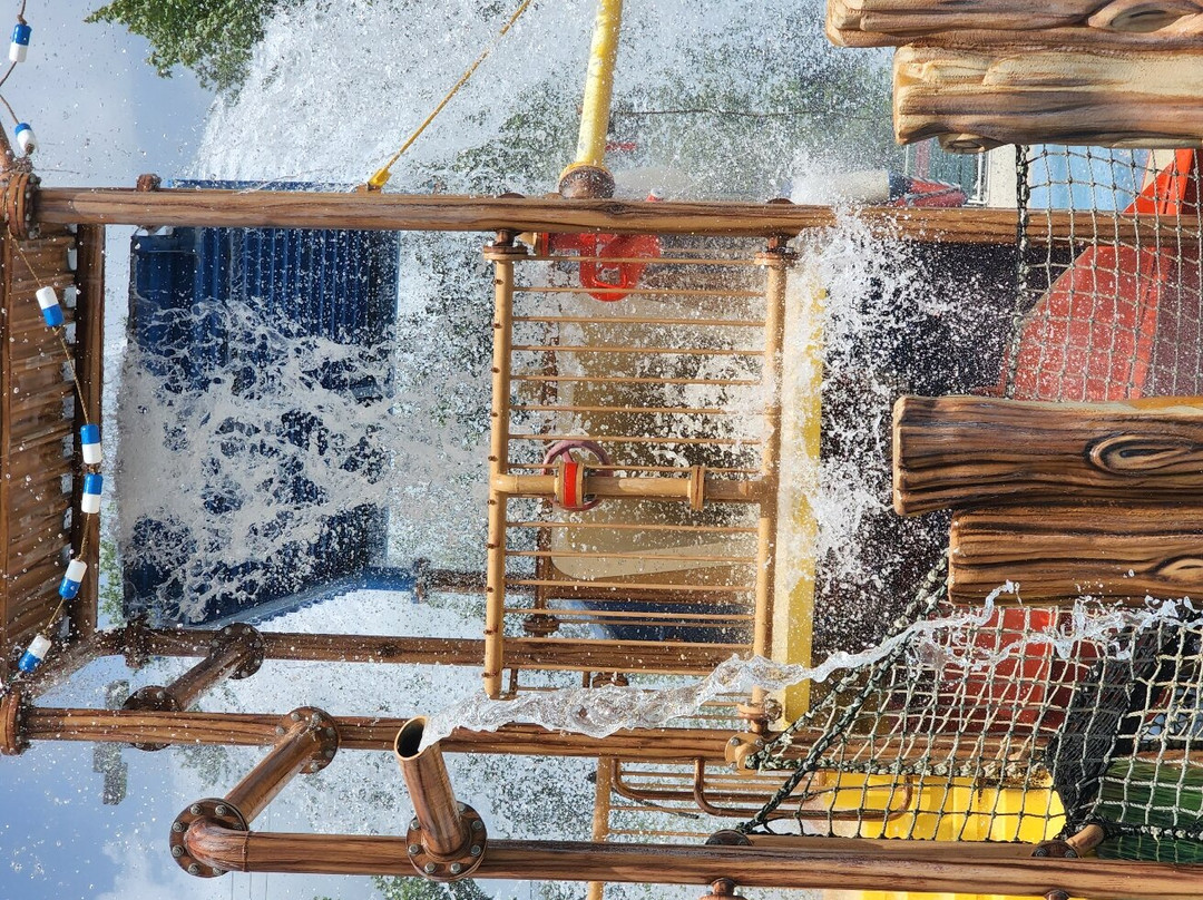 Cypress Cove Family Aquatic Park