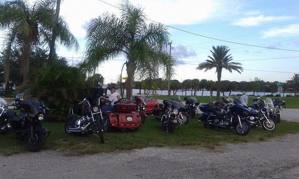 Malabar旅游景点-Palm Pub