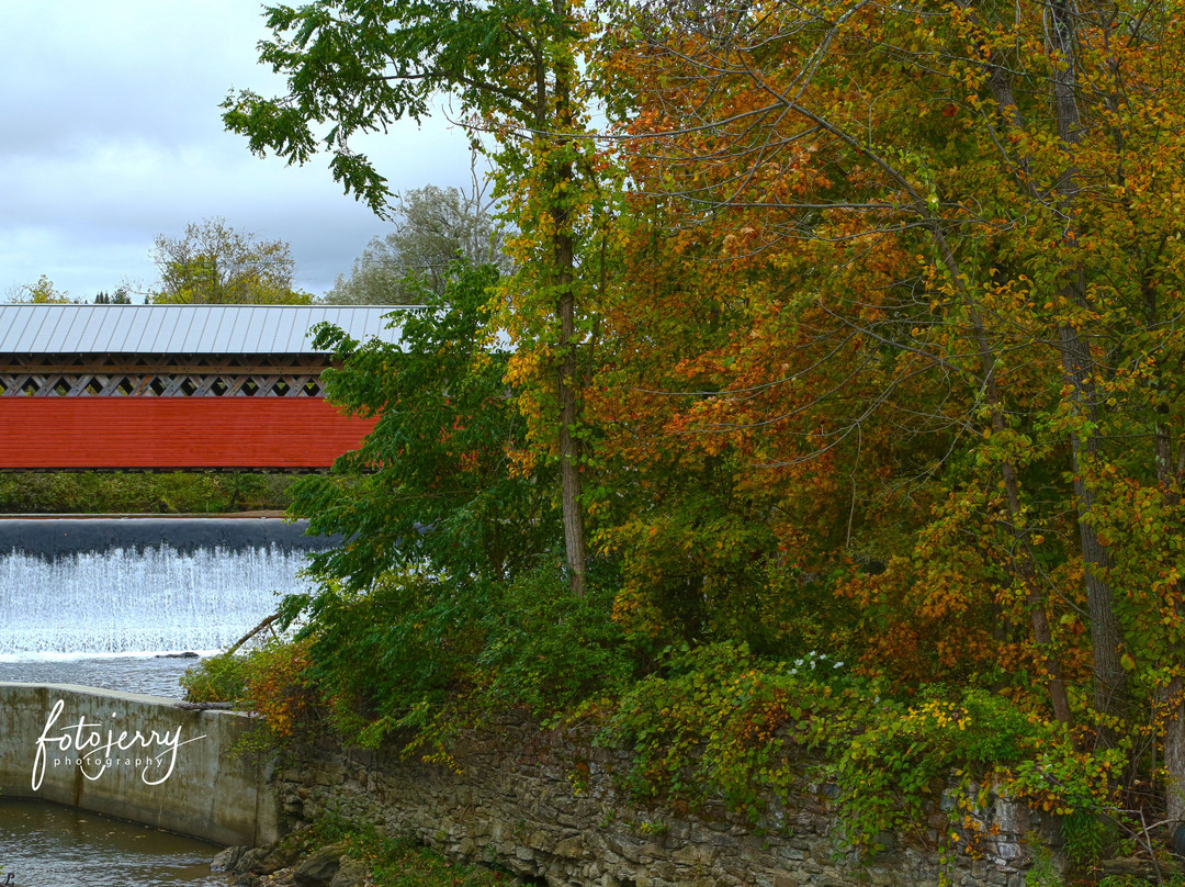 Papermill Village Bridge-North Bennington必去景点