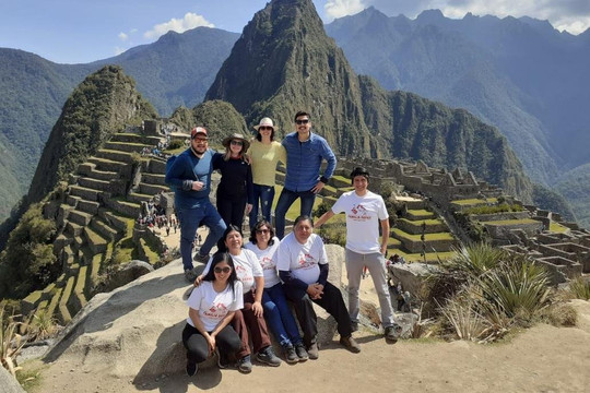 Uber Travel Peru-温泉镇必去景点