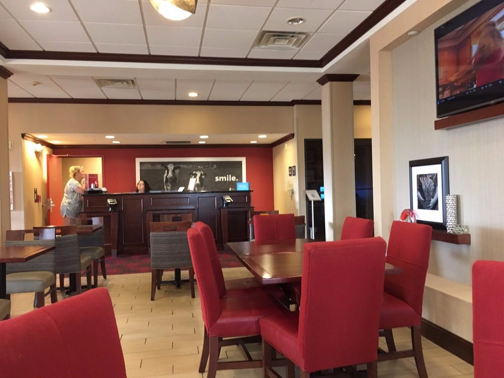 Hampton Inn Lincoln-餐饮