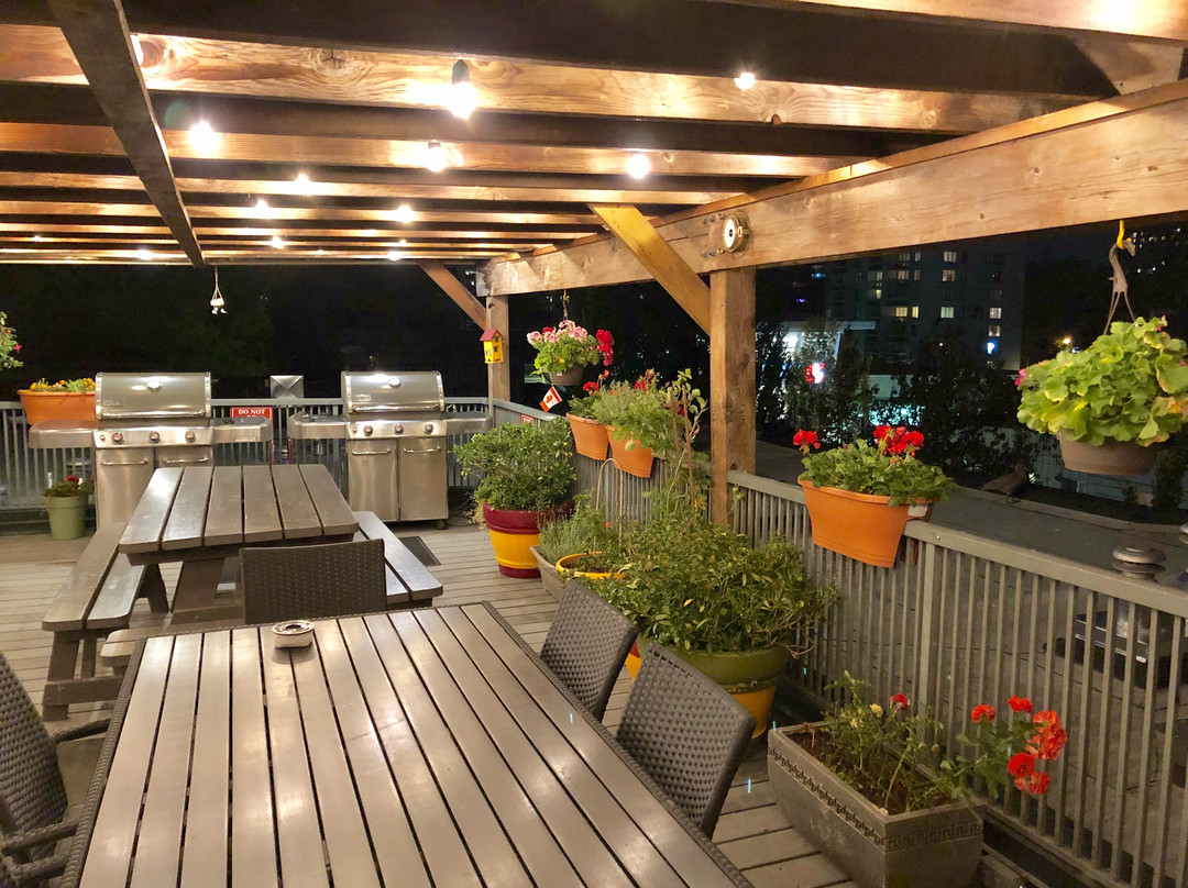 时代广场套房酒店主图