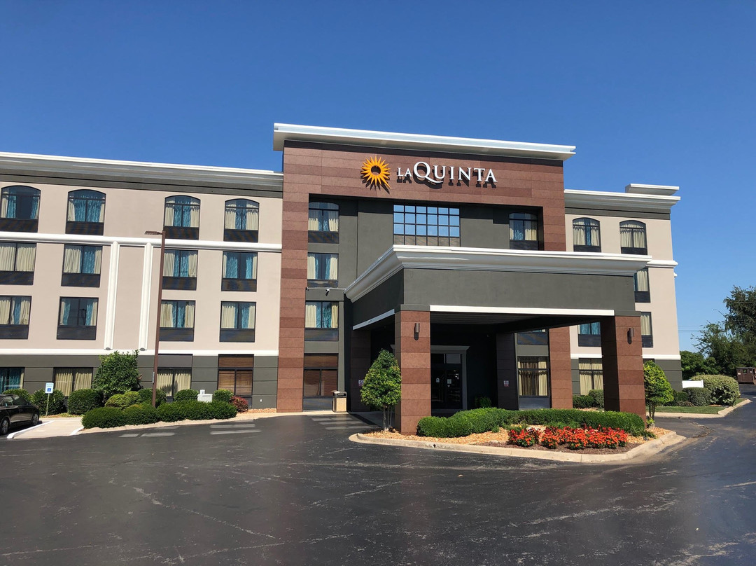 La Quinta by Wyndham-Clarksville主图