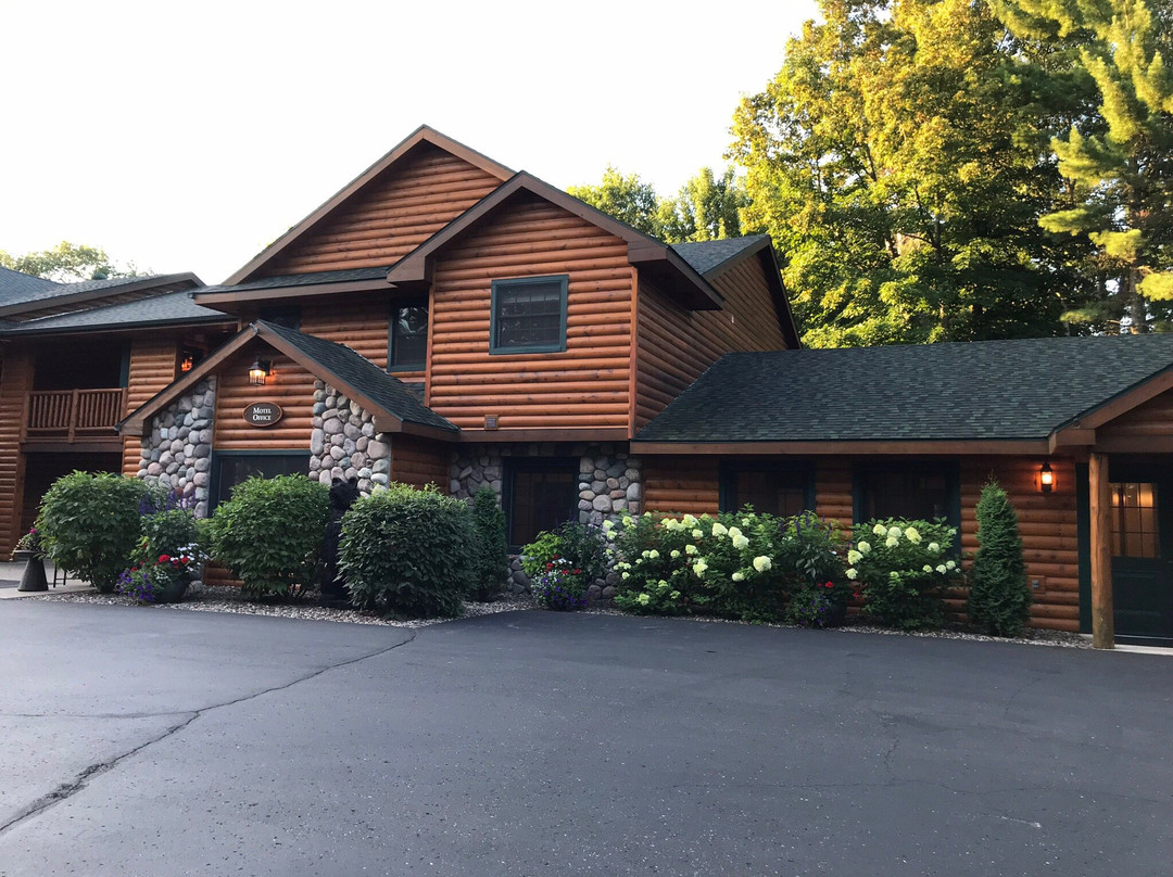 The Lodge Manitowish Waters主图