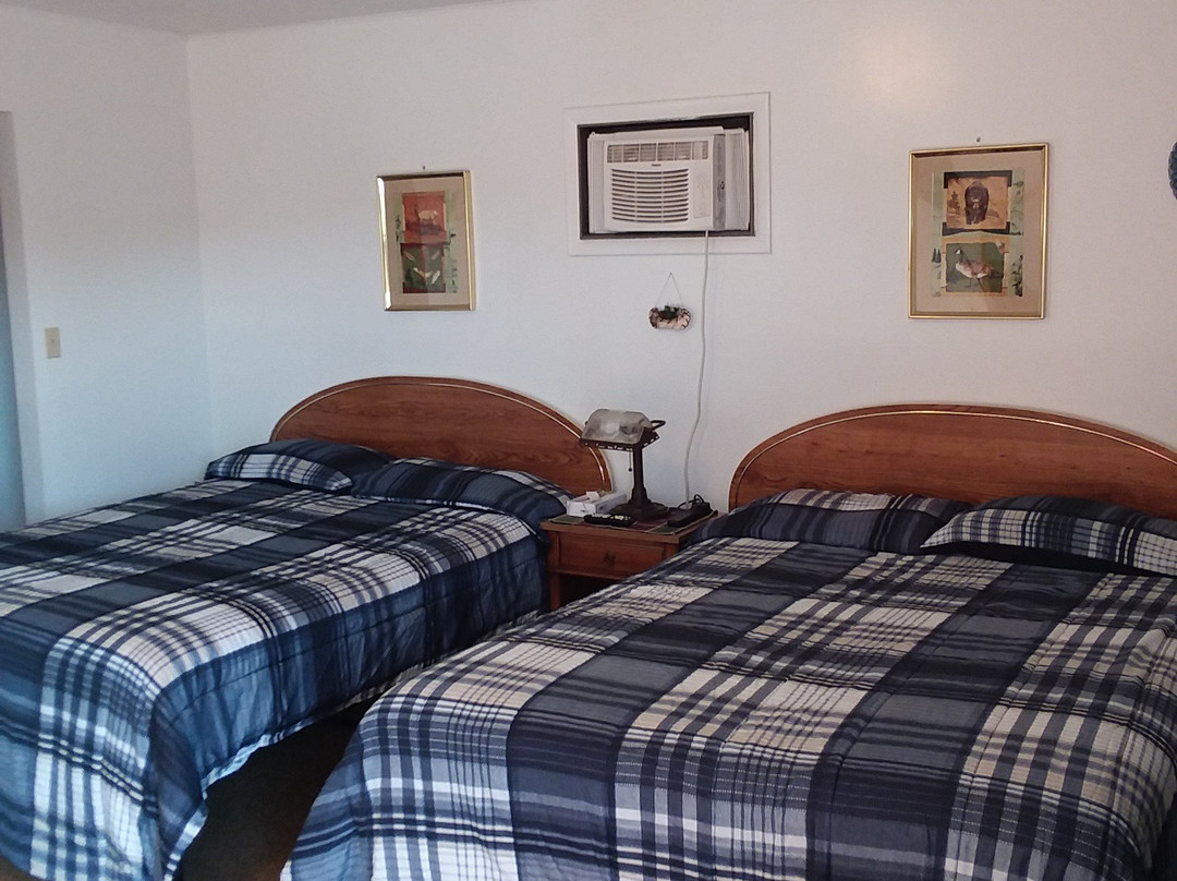 Northwoods Motel主图