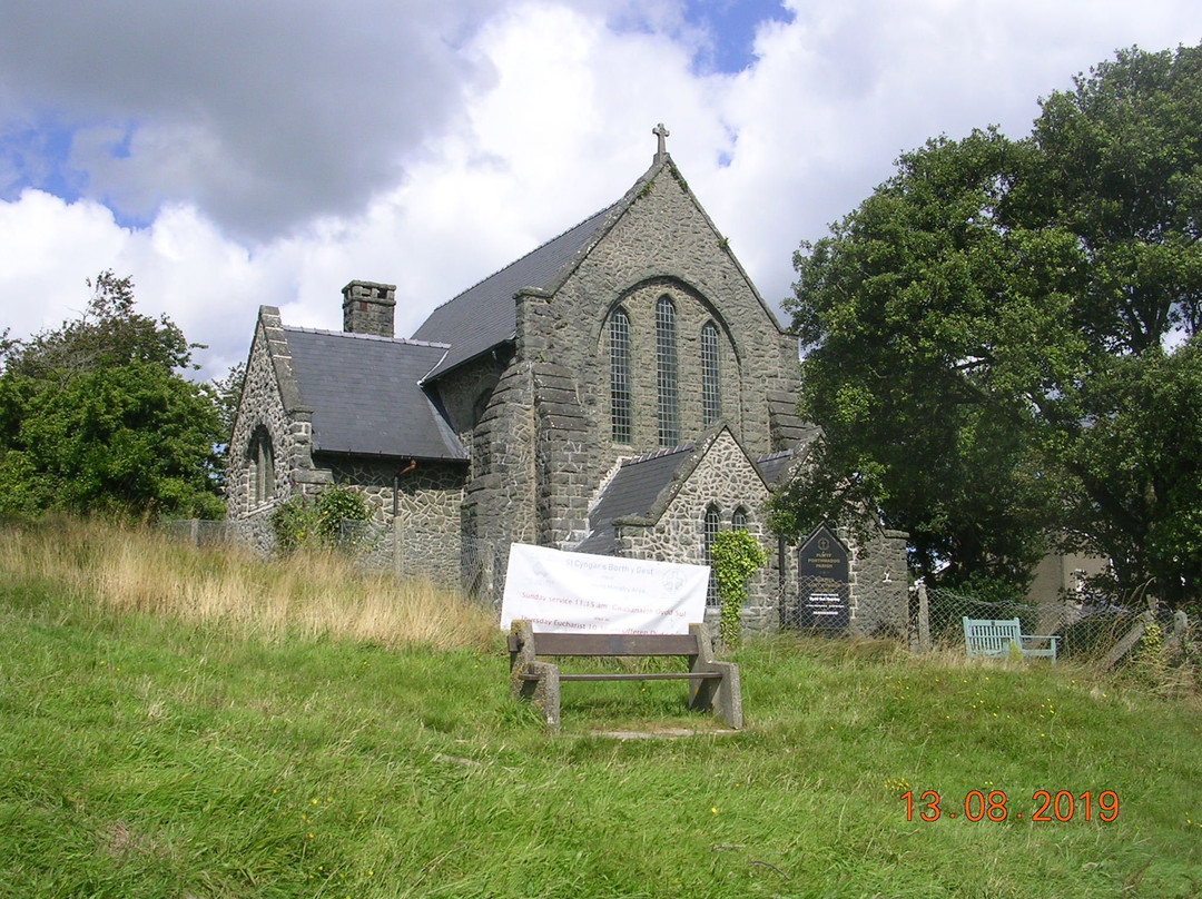 St. Cyngar's Church景点图片
