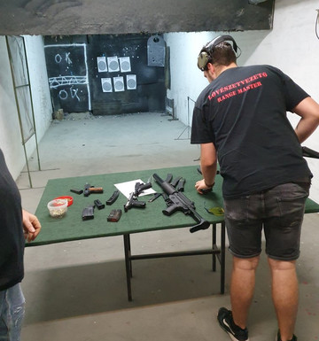 Bunker Shooting-布达佩斯必去景点