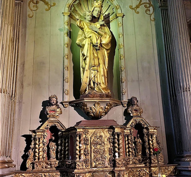 Église Saint-Pierre de Montluçon-蒙吕松必去景点