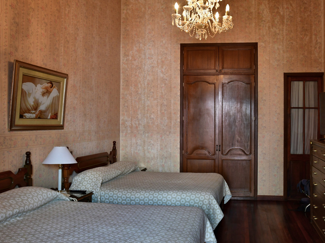 Capital Plaza Hotel主图