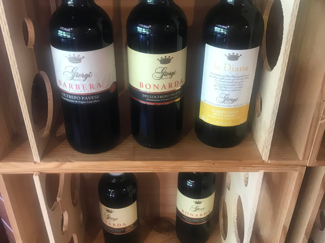 Cantine Giorgi-Canneto Pavese必去景点