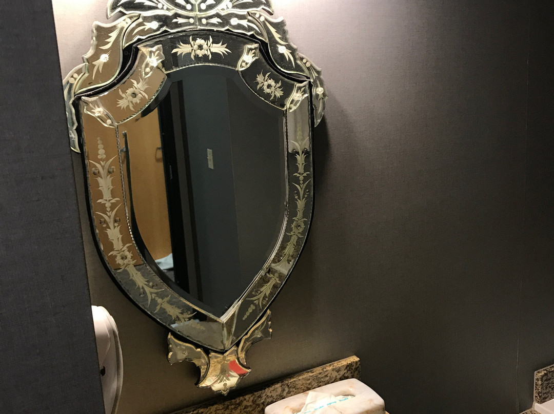 戴蒙德中心酒店主图