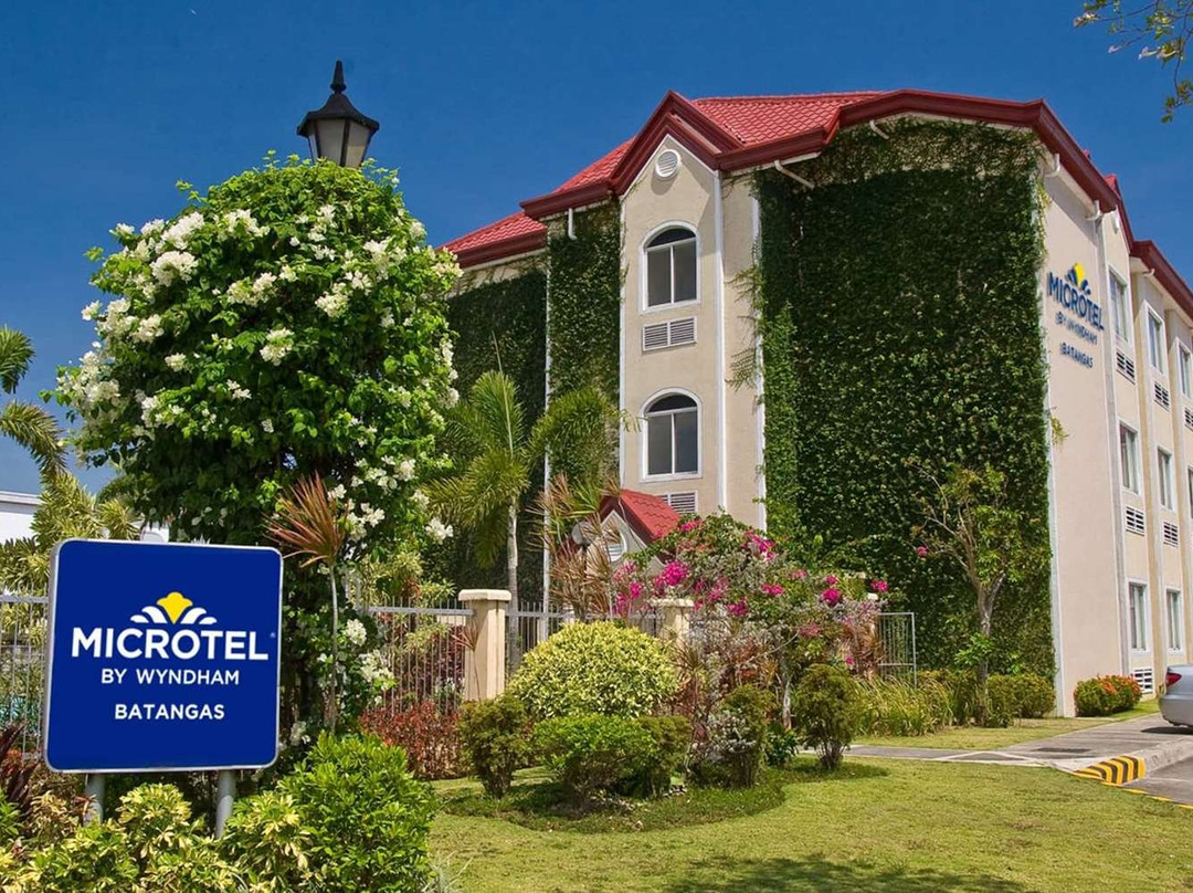 麦克罗特客栈&套房主图