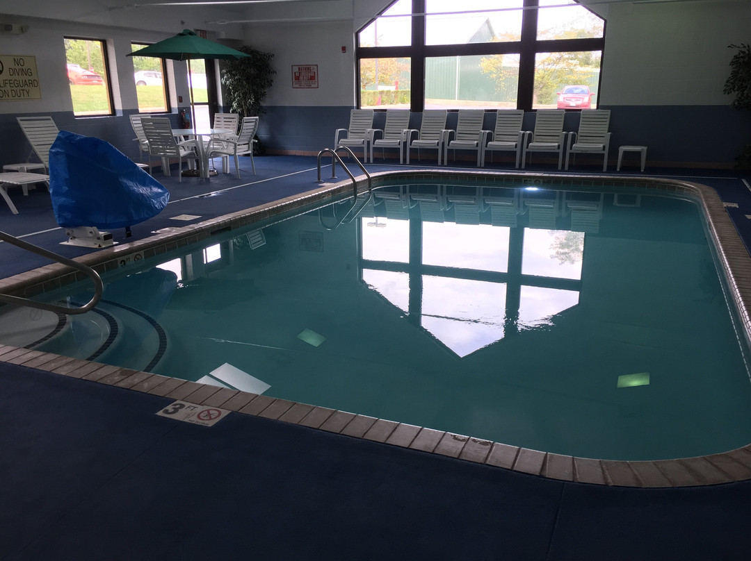 Comfort Inn & Suites LaVale - Cumberland主图