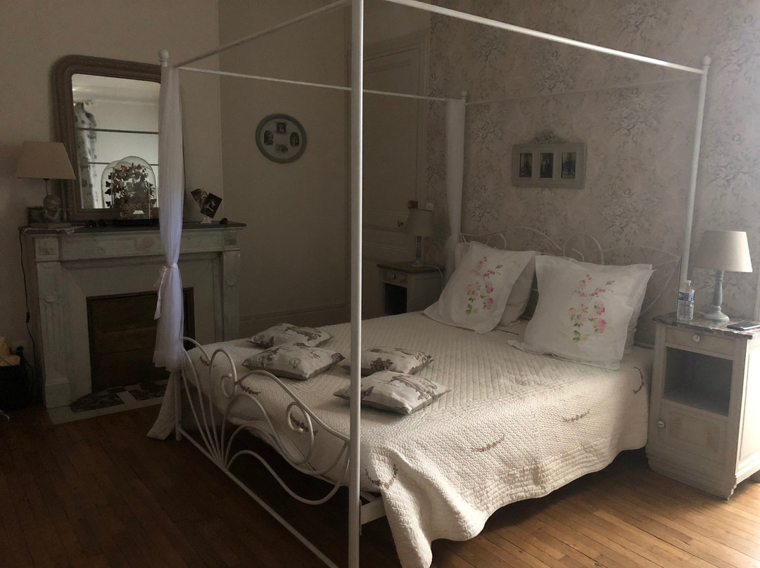 Le Manoir de Crisolles主图