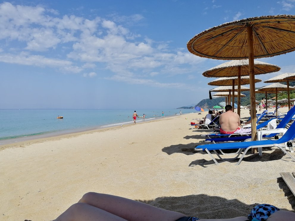 Vrachos Beach景点图片