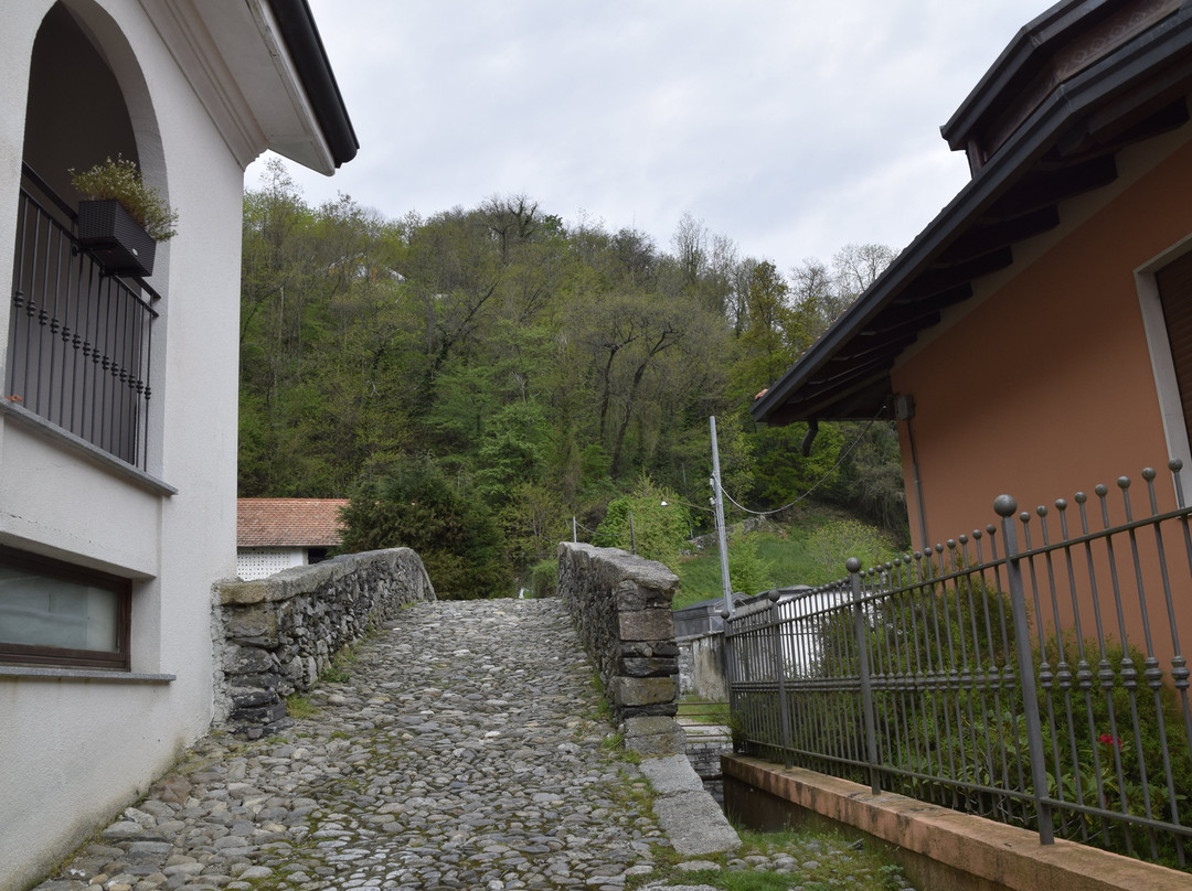 Ponte sul Pellino-Pella必去景点