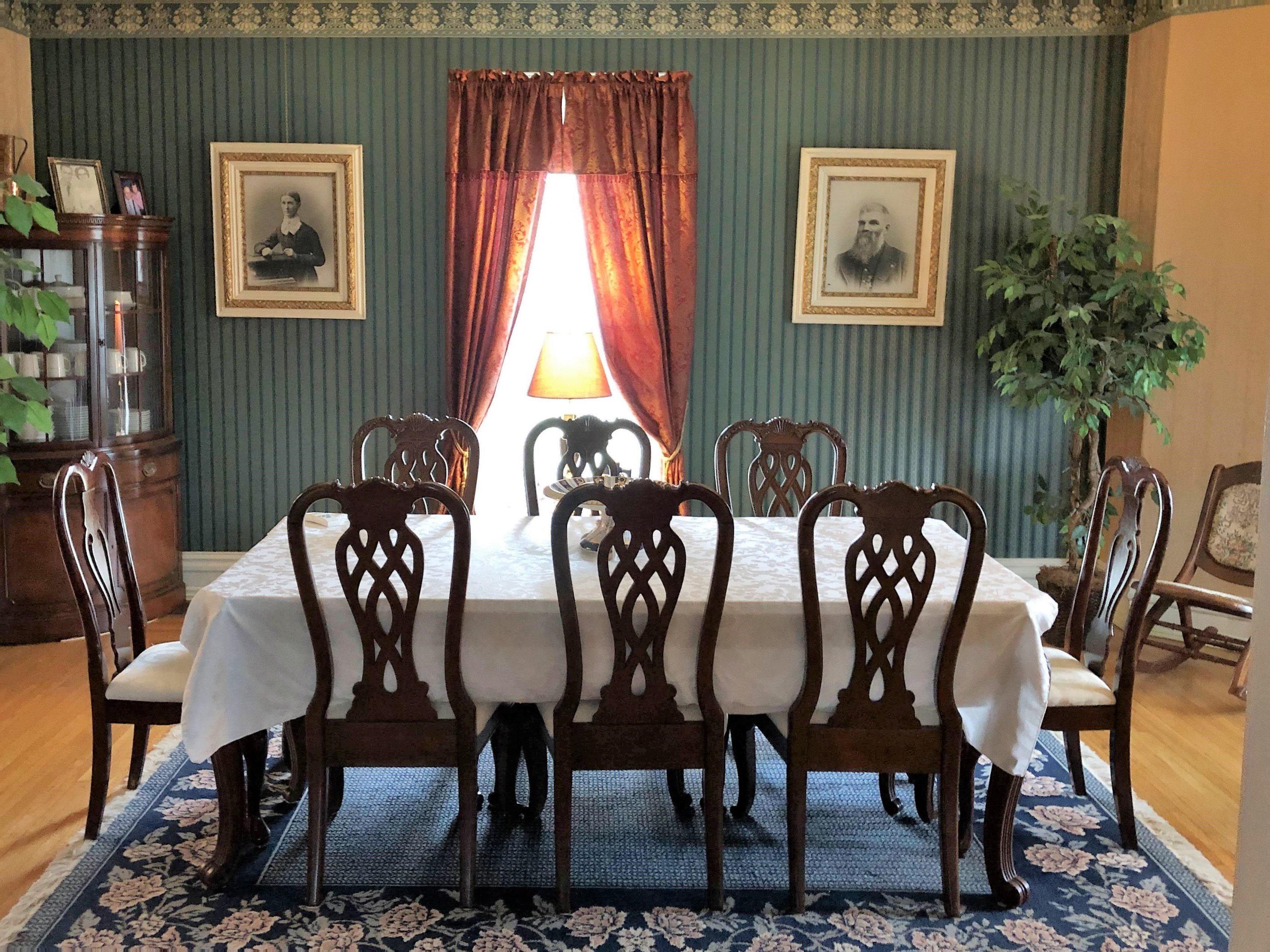 The Golden Oak Inn Bed & Breakfast-浴室
