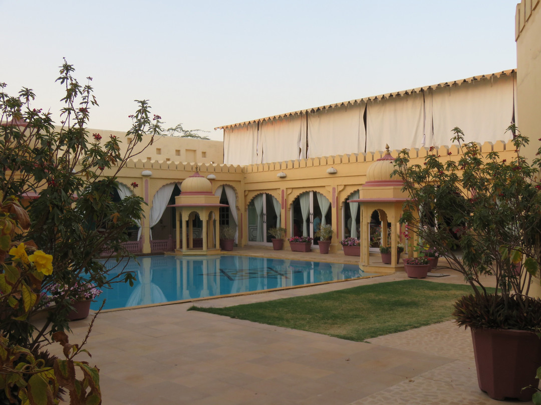 罗希特加酒店主图