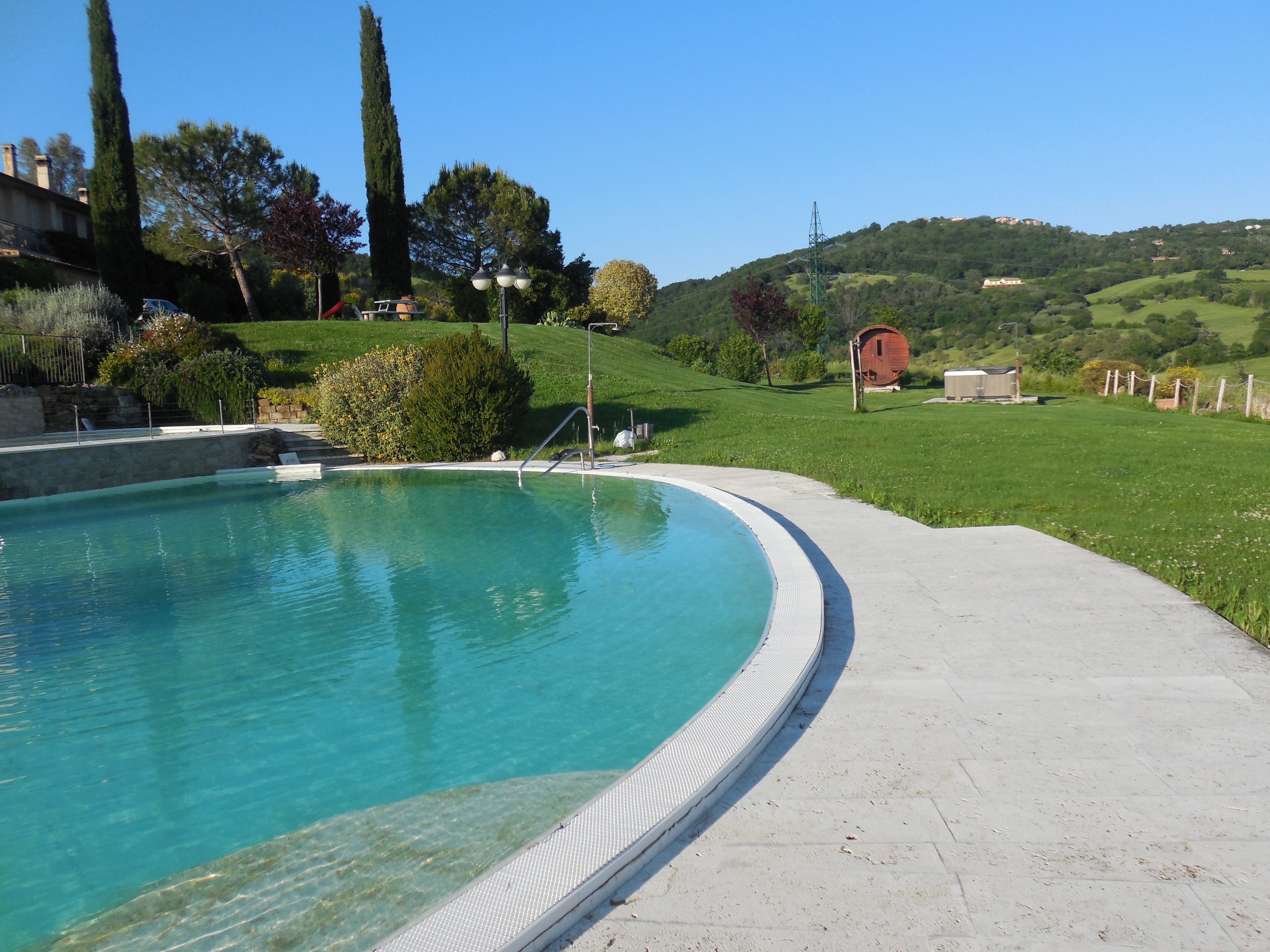 Residence Bagno Santo-泳池