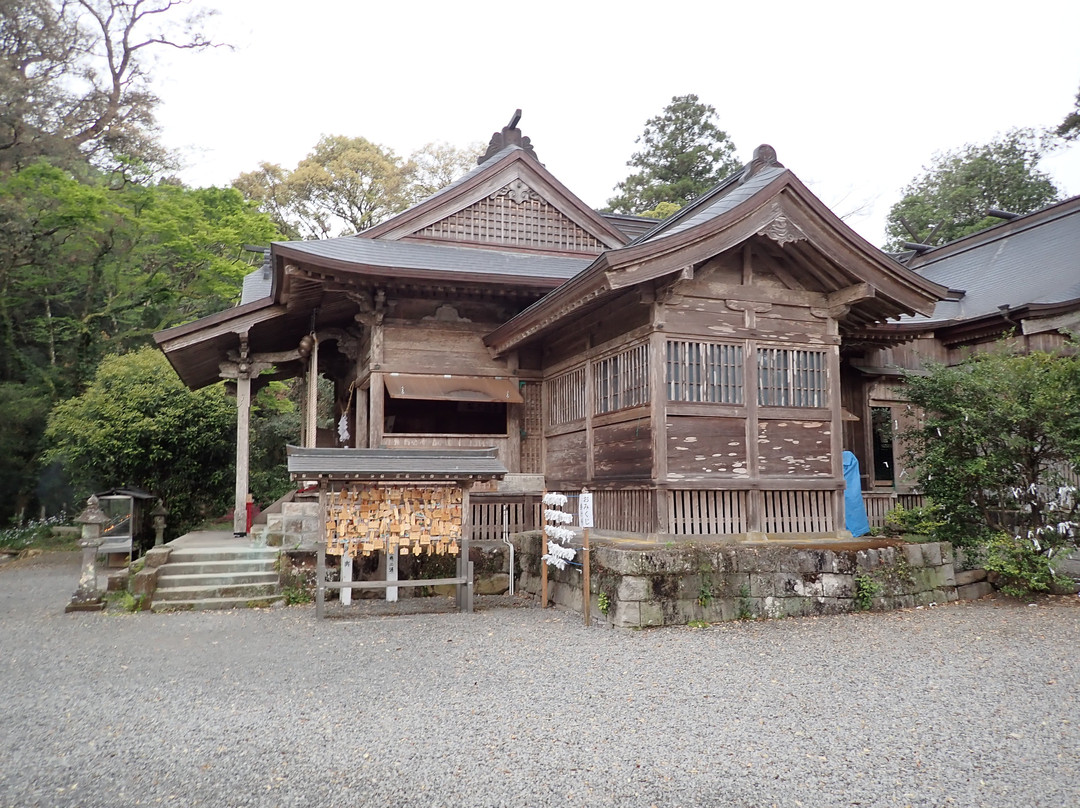 Tsuma Kirishima Shrine景点图片