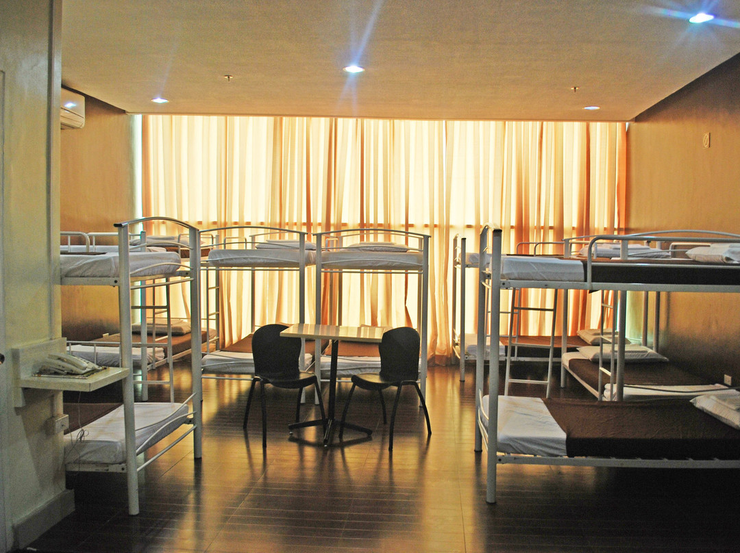 绿窗多米特尔酒店主图