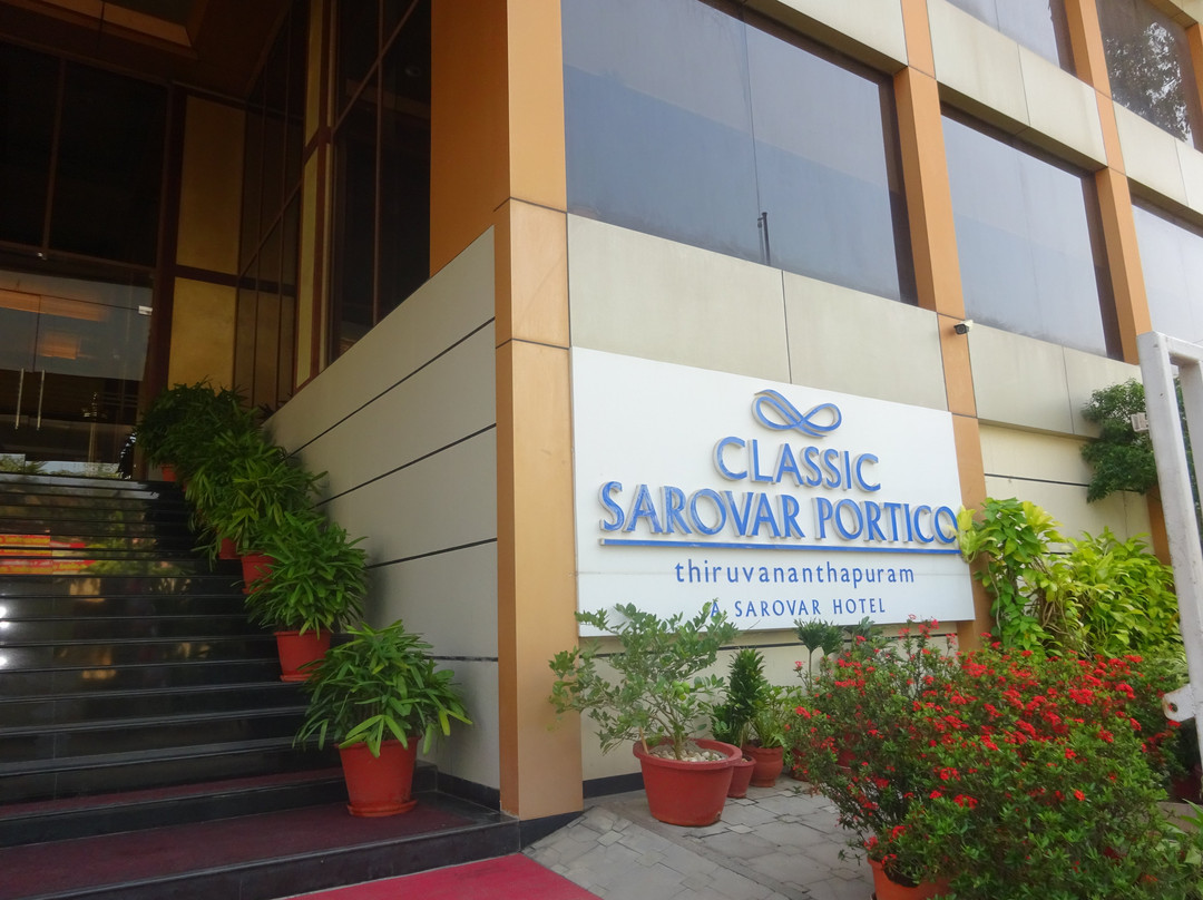 经典大道酒店主图