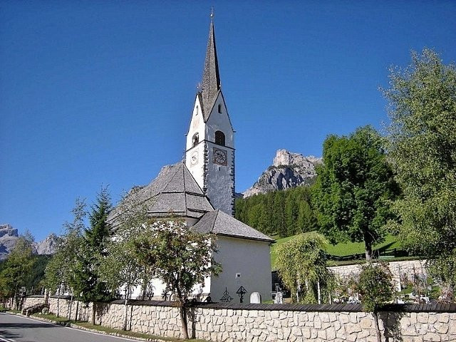 Chiesa La Villa-La Villa必去景点