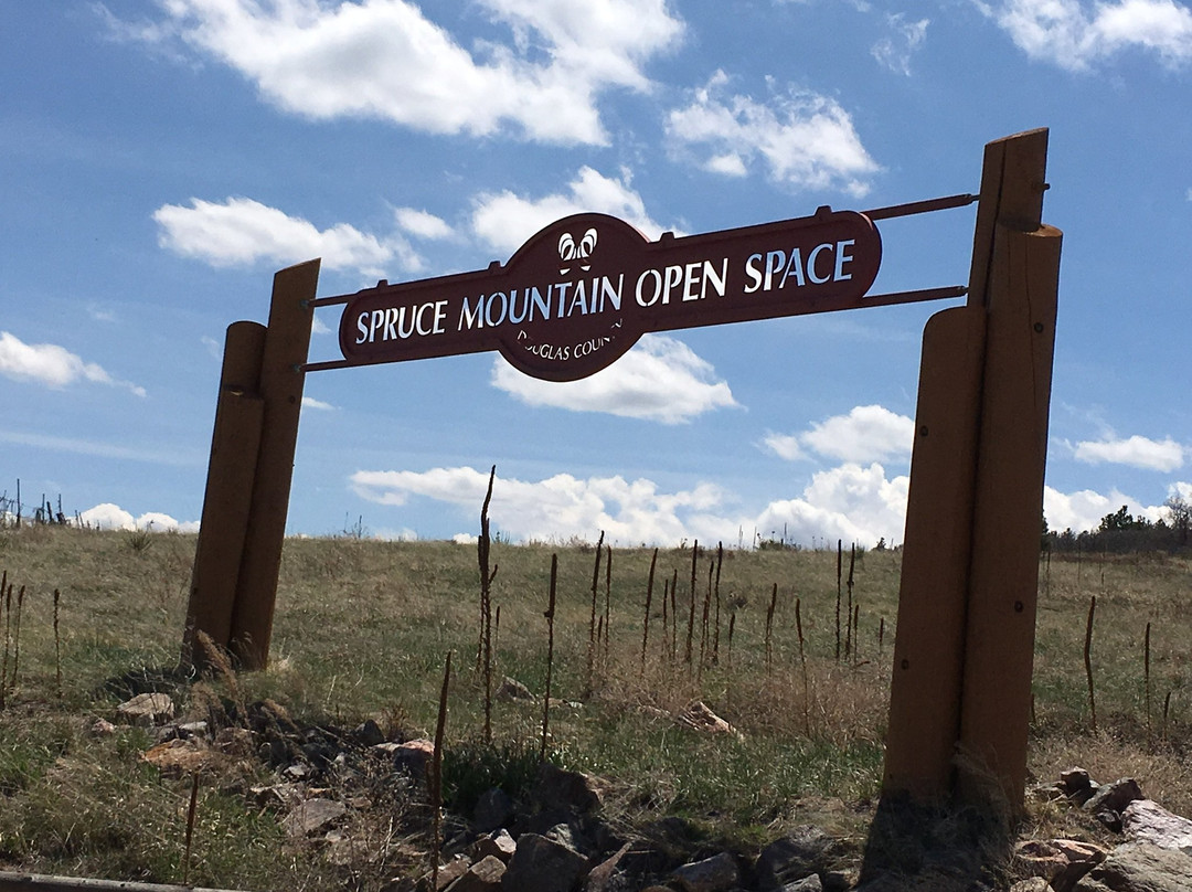 Spruce Mountain Open Space and Trail景点图片