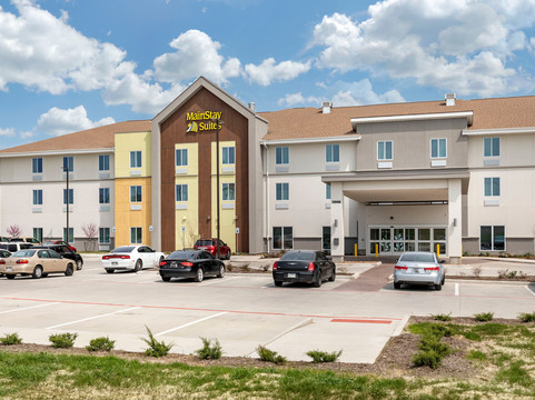 达拉斯南兰开斯特美茵斯坦套房酒店主图