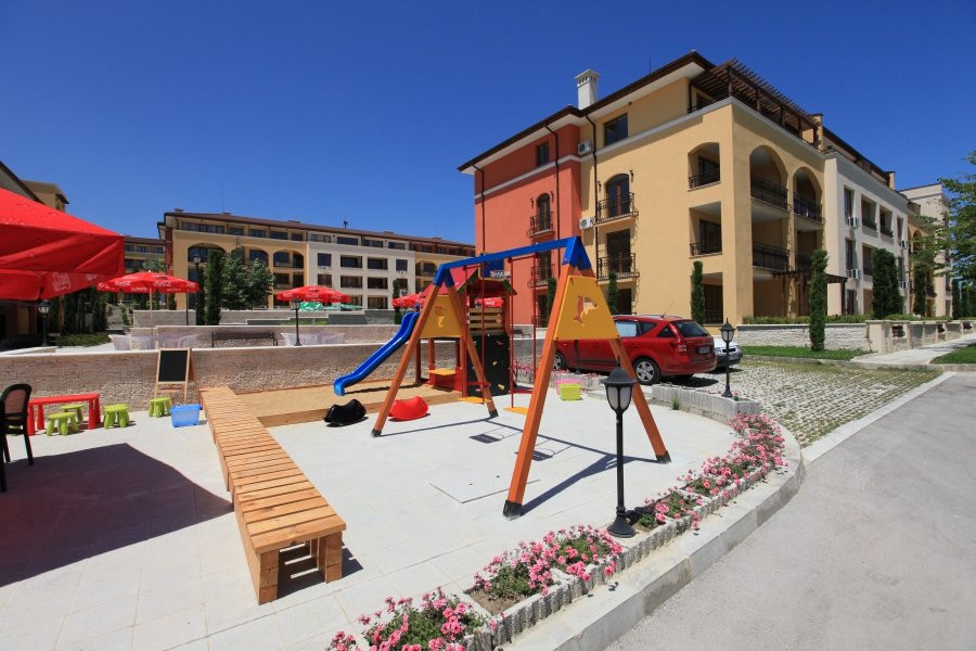 Galeria Holiday Apartments主图