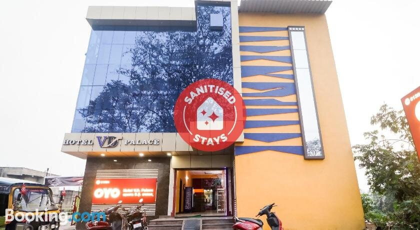 OYO 61384 Hotel VD Palace