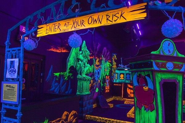 Monster Mini Golf and Laser Tag景点图片