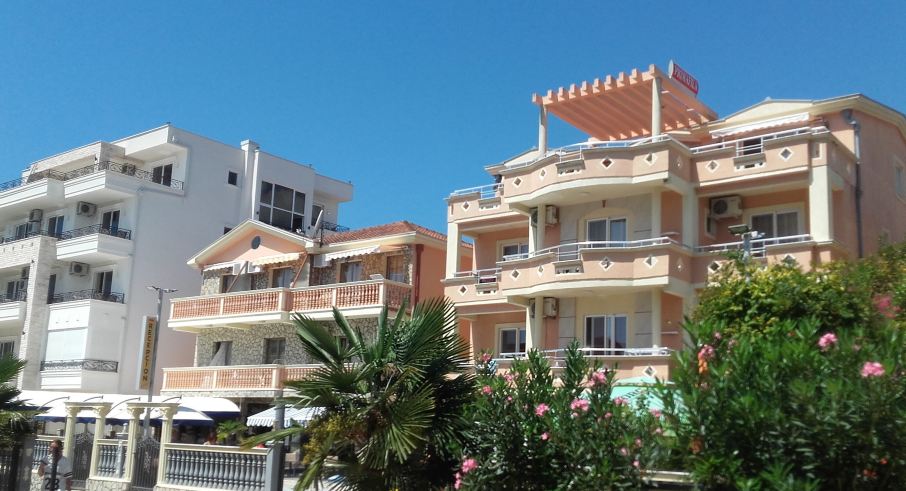 Villa Primafila-官方