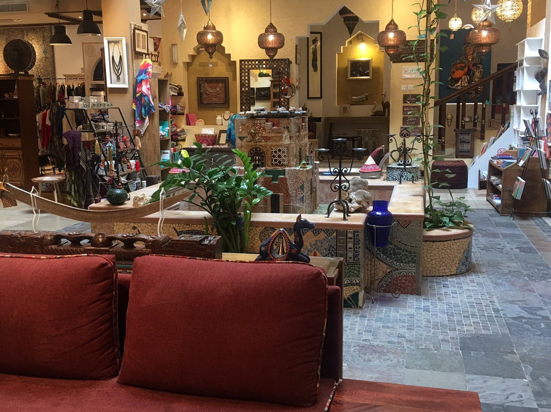 Desert Designs-胡拜尔必去景点