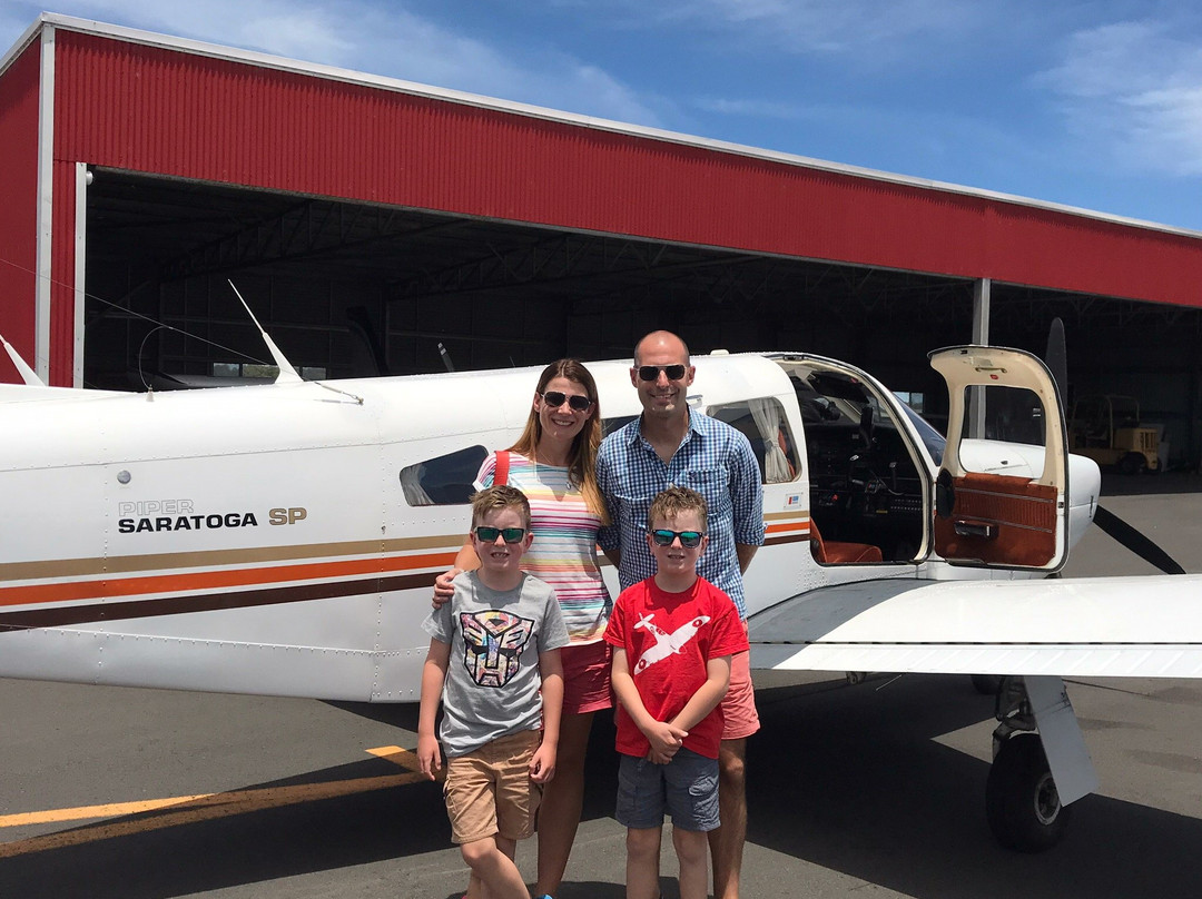 Air Charters West-班伯利必去景点